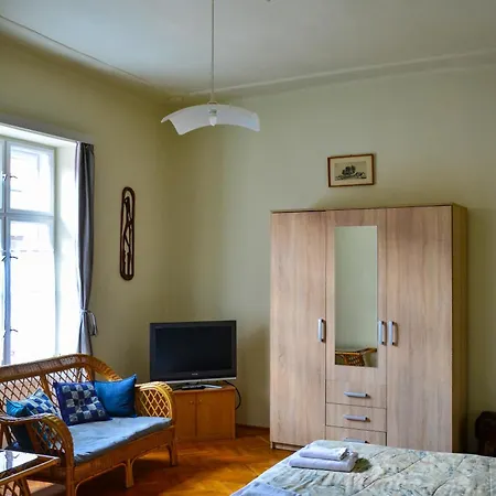 Апартаменти Afrodite