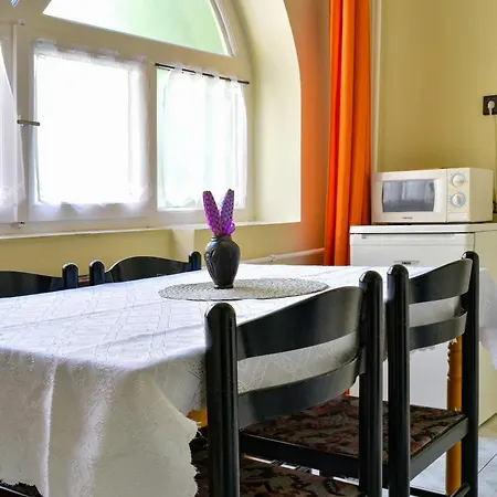 Apartament Afrodite *